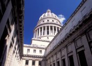 Investor Panik atau Girang? Indeks AS Mendadak Meroket Jelang Keputusan The Fed!