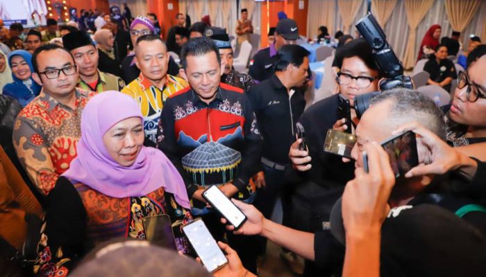 Pererat Silaturahmi, Khofifah Dorong Masyarakat Jatim di Kepri Berperan dalam Pembangunan Dua Daerah