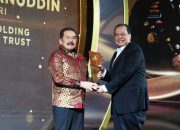 Jaksa Agung ST Burhanuddin Dianugerahi Penghargaan atas Konsistensi Penegakan Hukum dan Kepercayaan Publik