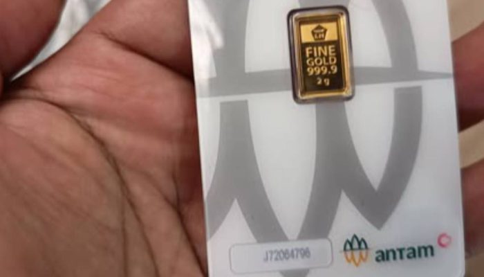 Data Historis Ungkap Perbedaan Karakter Investasi Emas dan Perak