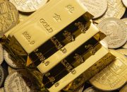 Stok Terbatas, Emas Antam Jadi Buruan di Tengah Harga Tinggi