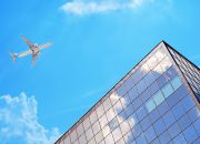 Gaji Awak Kabin Tembus Rp1,5 Juta per Jam! United Airlines Bikin Standar Baru