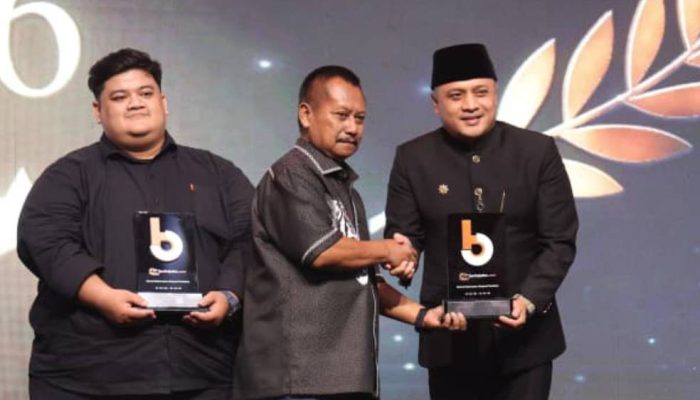 Pulung Chausar Dinobatkan Tokoh Inspiratif Jatim 2026, Dorong Komunikasi Publik Transparan dan Adaptif, Ekosistem Media, Kolaborasi