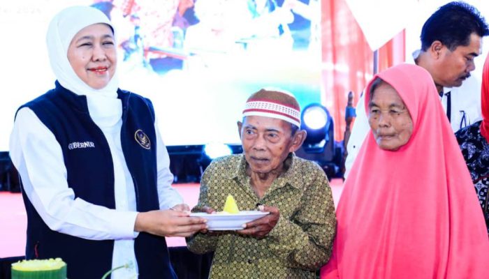 Gubernur Khofifah Hadiri HLUN 2026, Ribuan Lansia Jatim Dapat Bantuan Sosial