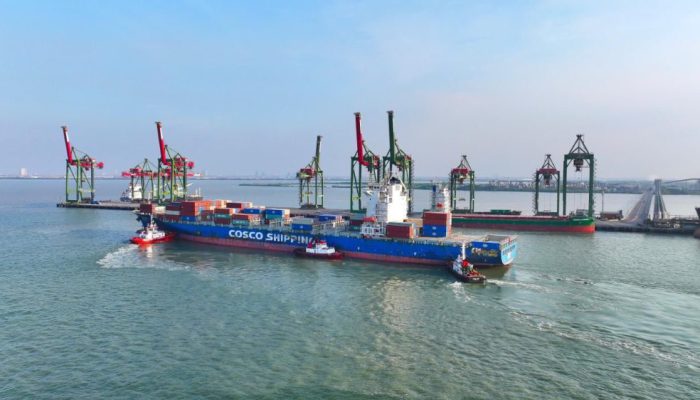 COSCO Pilih Terminal Teluk Lamong, Arus Peti Kemas Internasional Melonjak Lebih dari 90 Persen