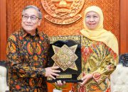 Gubernur Khofifah Komitmen Angkat Nilai Perdamaian dan Kepahlawanan di Soerjo Modjopahit