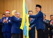 Gubernur Khofifah Lantik Pengurus IKA UNAIR Komisariat Fakultas Hukum, Dorong Alumni Perkuat Jejaring dan Pengabdian