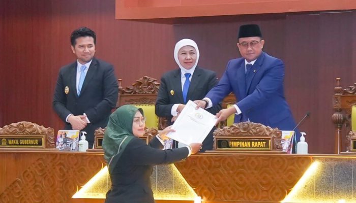 Gubernur Khofifah Beberkan Pertanggungjawaban APBD Jatim 2025, Raih WTP ke-11 Secara Beruntun