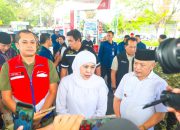 Gubernur Khofifah Pastikan Pasokan Biosolar di Jawa Timur Aman dan Lancar saat Tinjau SPBU Karanglo, Malang. Pastikan Pemprov Jatim Perkuat Koordinasi Bidang Energi dengan Pertamina dan PLN