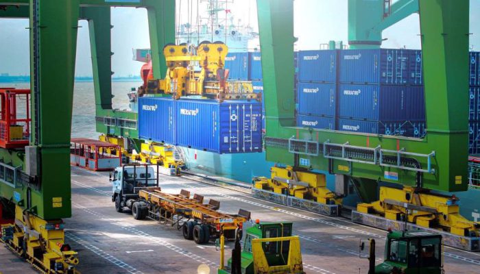Terminal Teluk Lamong Catat Throughput 1,2 Juta TEUs, Tumbuh 13 Persen dan Perkuat Posisi Jawa Timur sebagai Hub Logistik Internasional