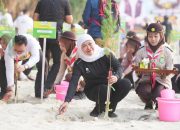 Festival Mangrove Jatim ke-10,Gubernur  Khofifah Bersama Kaka Slank Ajak Masyarakat Jaga Pesisir