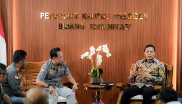 Hasan Nasbi Bahas Polemik “Londo Ireng”, Pengamat Tekankan Pentingnya Dialog Berimbang