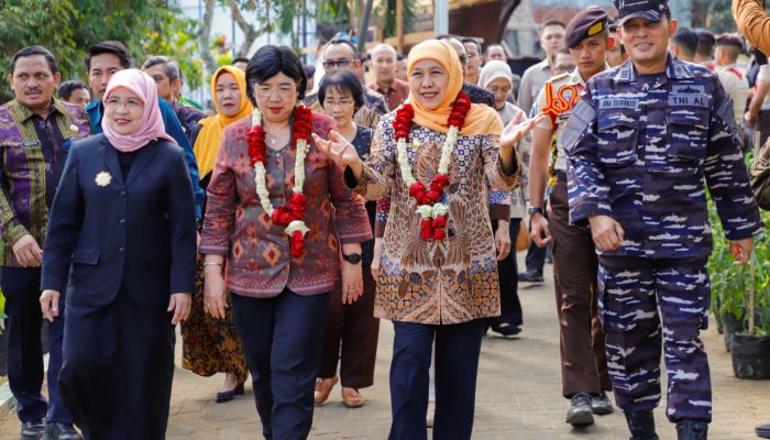BI Mengajar 2026 di Malang, Gubernur Khofifah dan Destry Damayanti Dorong Pelajar Jadi Generasi Agile, Adaptif, dan Inovatif
