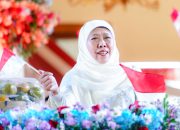 Ribuan Syekhermania Padati Grahadi, Khofifah dan Habib Syech Doakan Kemajuan Indonesia
