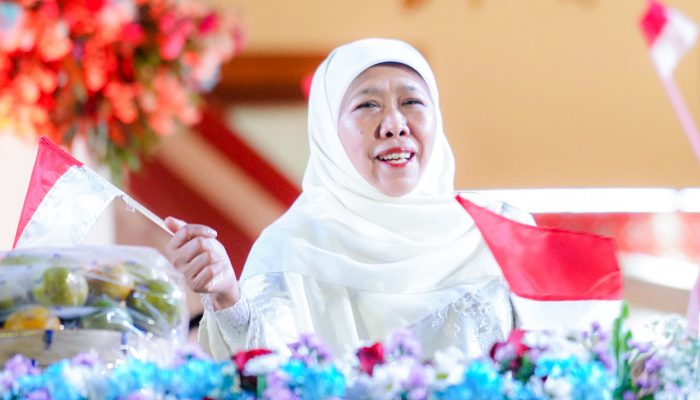 Ribuan Syekhermania Padati Grahadi, Khofifah dan Habib Syech Doakan Kemajuan Indonesia