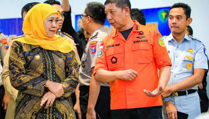 Gubernur Khofifah Pastikan Pemprov Jatim Maksimalkan Dukungan bagi Korban dan Keluarga Terdampak Kebakaran KMP Mutiara Sentosa II