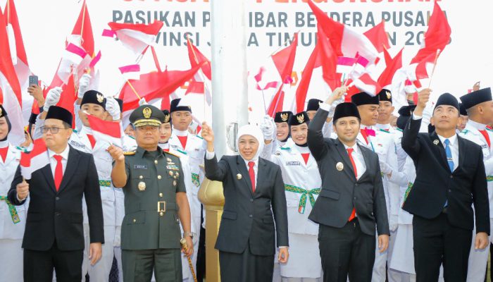 Gubernur Khofifah Iringi 76 Paskibraka Jatim dengan Doa untuk Jalankan Tugas Negara