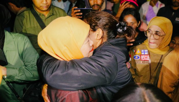65,7 Ton Bantuan Jawa Timur Tiba di Manggarai, Gubernur Khofifah Tekankan Semangat Gotong Royong
