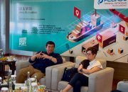 Perkuat Hub Logistik Nasional, PT Terminal Teluk Lamong Sambut Kunjungan Strategis OOCL