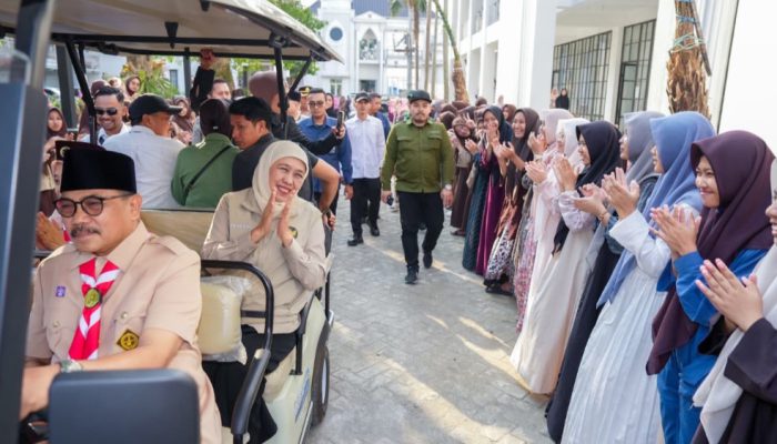 Tanam Maja hingga Tabebuya, Khofifah dan Santri PPSN VI Perkuat Gerakan Jatim Lestari